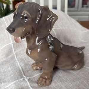 Royal Copenhagen Dachshund Dog Porcelain Figurine 856 Sculptor Lauritz Jensen